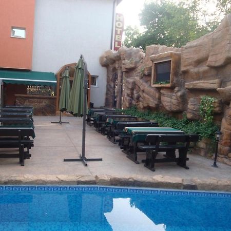 Family Hotel Niagara Varna Room photo